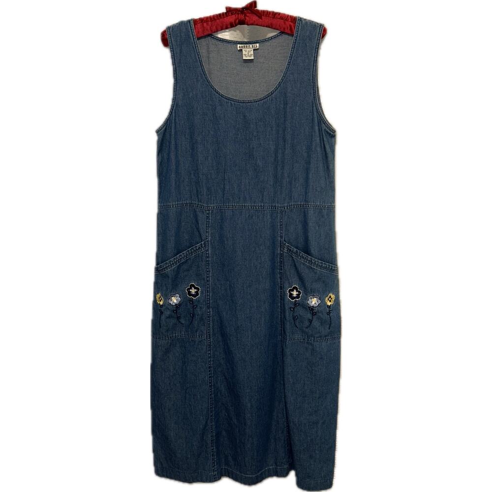 Denim Jumper Embroidered with Flowers on pockets Vintage Size 6